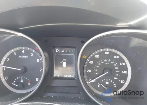 2018 Hyundai Santa Fe Sport 2.4L z USA, uszkodzony, nr VIN 5NMZT3LB3JH071627